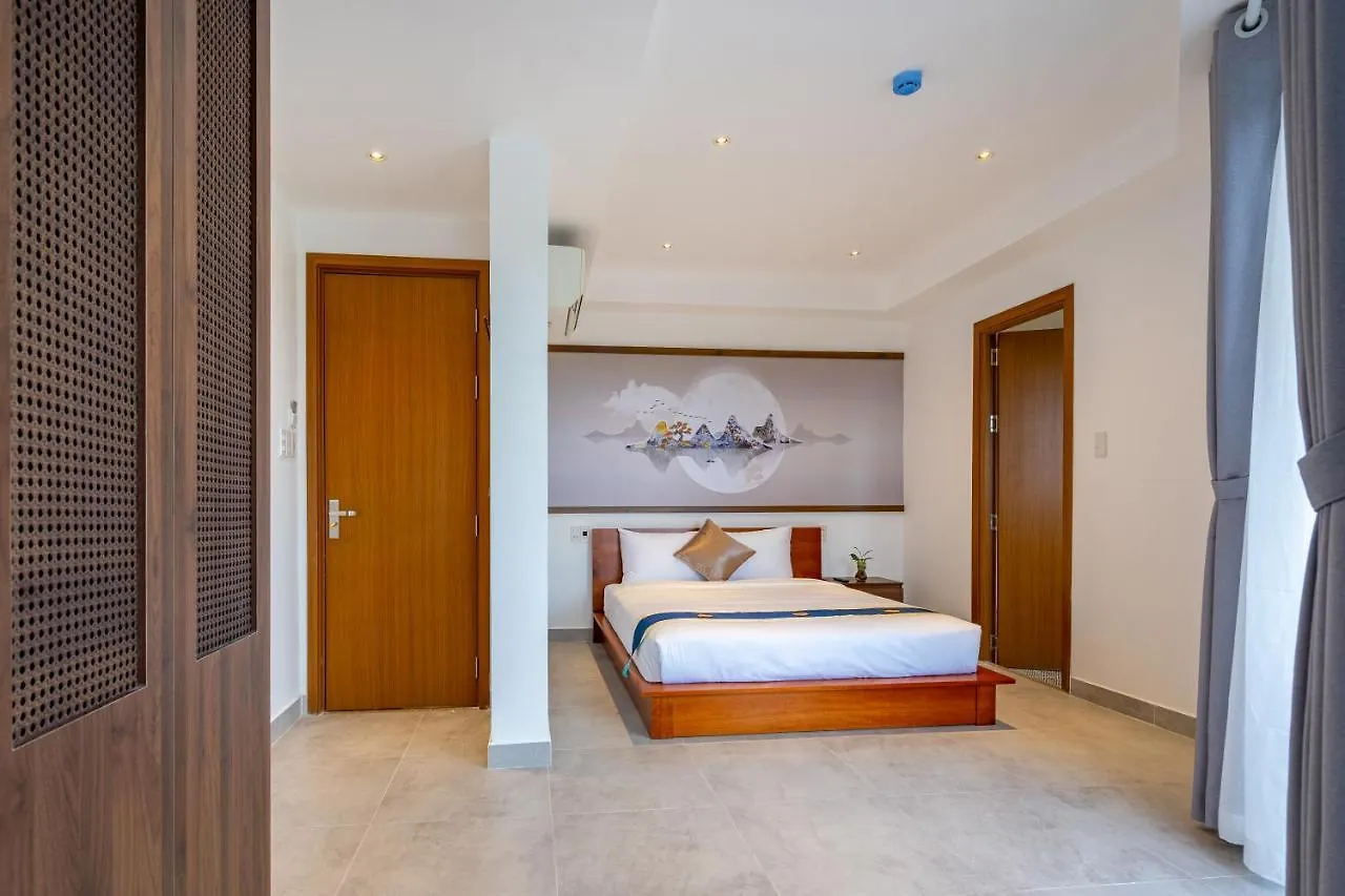 The Present River Villa Hoi An