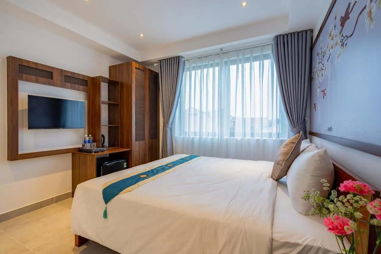 Aparthotel The Present River Villa Hoi An